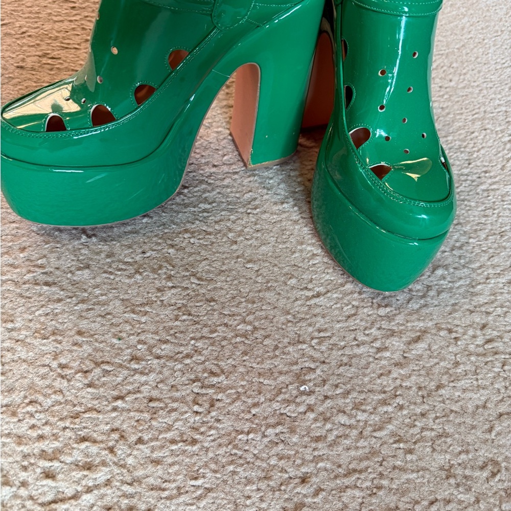 Green Platform Heels